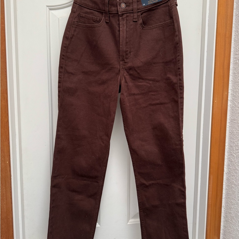 Hollister Women’s Dark Brown Straight Jeans
